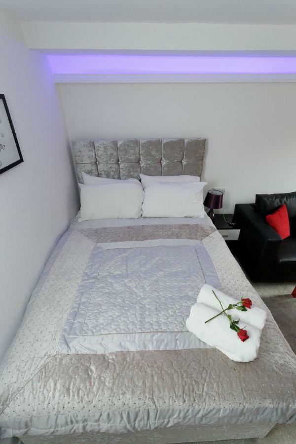 Clifton Bespoke Serviced Apartments Leeds  Luaran gambar